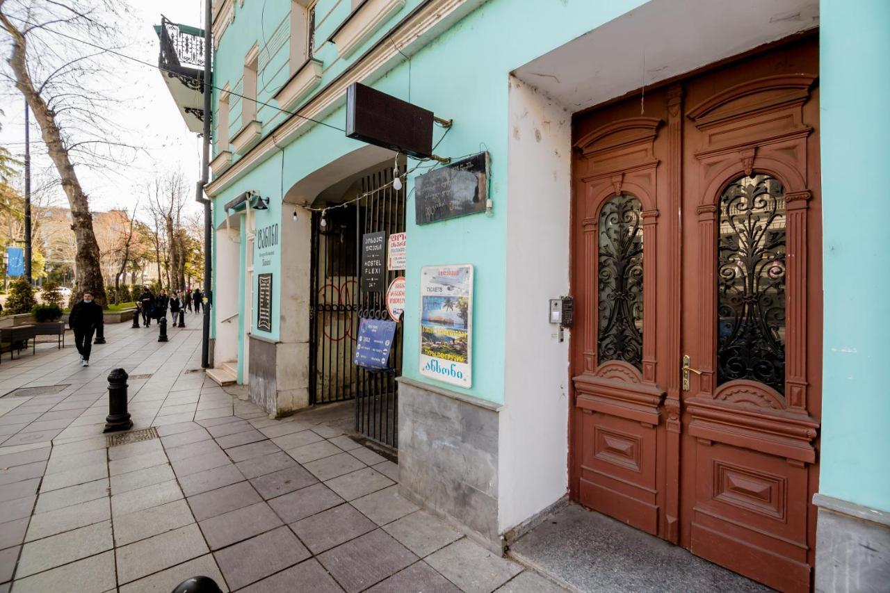 Rustaveli Downtown Aparthotel Tbilisi Esterno foto